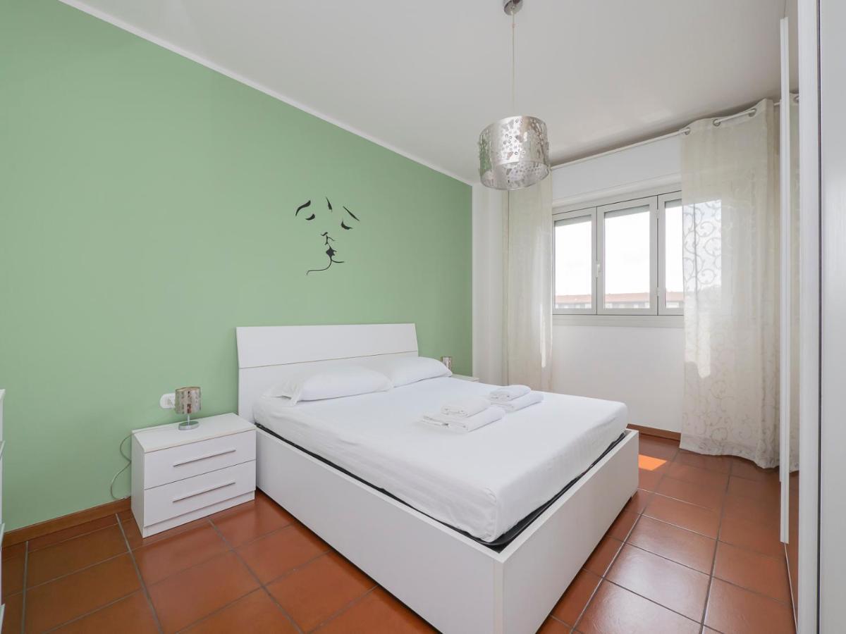 I Host Apartment - Appennini 53 Milano Exteriör bild