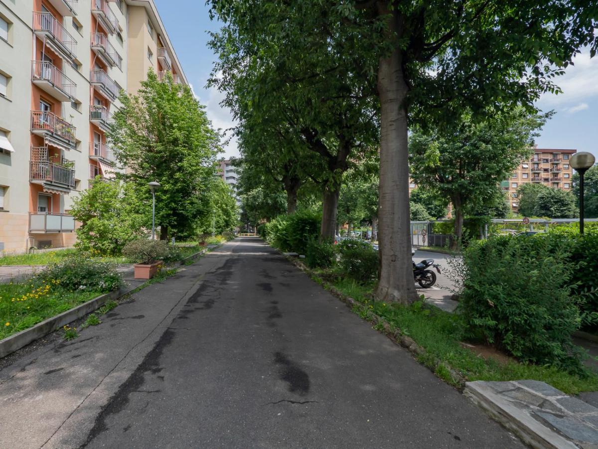I Host Apartment - Appennini 53 Milano Exteriör bild